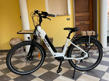 XP Bicicletta Elettrica E-Bike xp I-D7 super scont