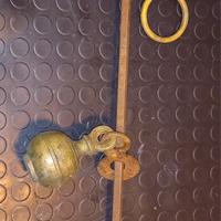 antica bilancia stadera con punzonatura 