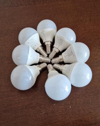 lampadina. 5.5 W  E 14 PEZZI 8