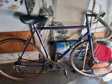 vecchia bici da corsa 