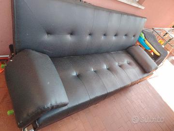 divano letto pelle