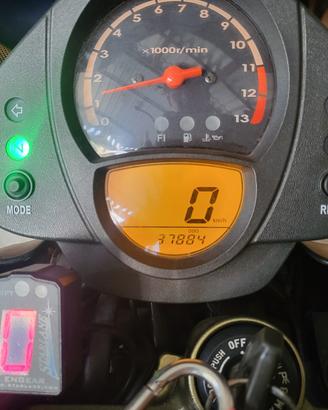 Kawasaky Er6-N