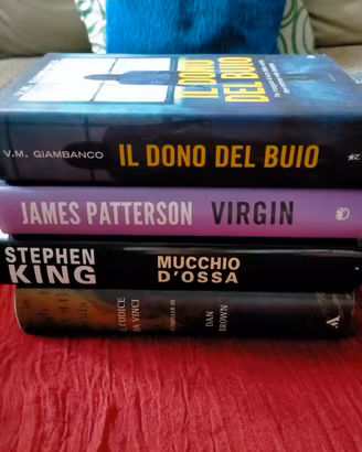 Set di 4 libri thriller/ noir/ gialli