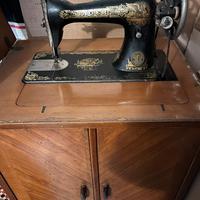 Macchina da cucire SINGER anni 20
