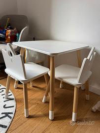 Scrivania per bambini in legno