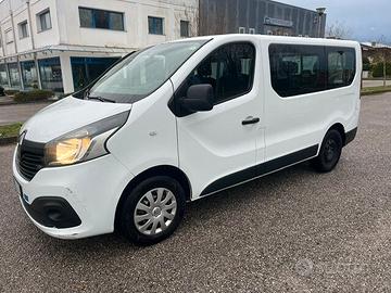 Renault TRAFIC 9 POSTI PASSEGGERI