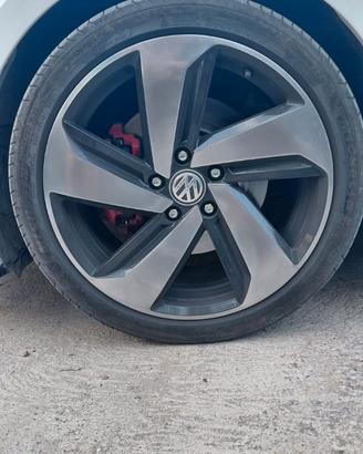 Cerchi Milton Keynes 18 vw