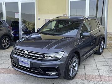 Volkswagen Tiguan 2.0 TDI SCR 150cv R-LINE Interio