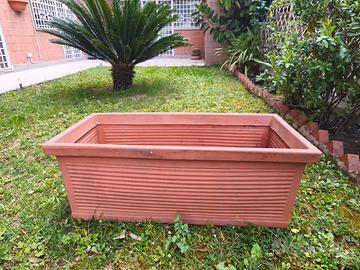 Gratis Fioriera grande 98x47