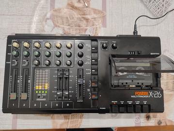Registratore multitraccia Fostex X26