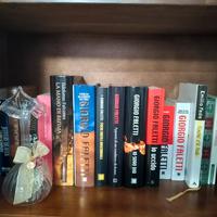 Libri thriller, romanzi famosi....