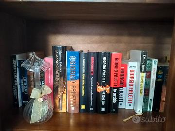 Libri thriller, romanzi famosi....