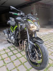 Kawasaki Z900 Full Power (2019) - 18.000 km