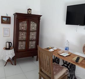 camera centro storico napoli zona miracoli