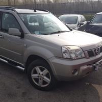 NISSAN X-Trail 2.2 dCi