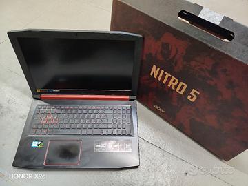 Acer Nitro 5 AN515-52 Laptop Gaming Intel Core i5