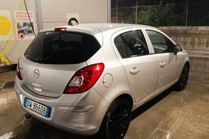 Opel corsa d 1.2 Benzina