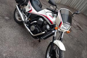 Honda VT 500 E