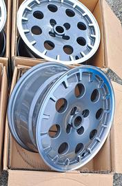 Cerchi 7x15 Lancia Delta 16v