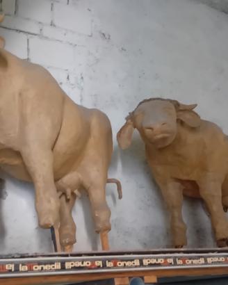 Mucca per allestimento macelleria e caseificio