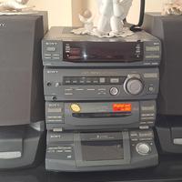 stereo con CD e musicassetta