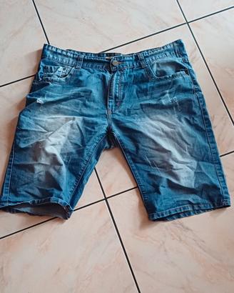 shorts taglia L