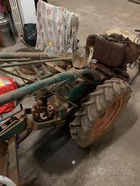 Goldoni scava patate