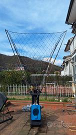 Macchina sparapalloni da basket