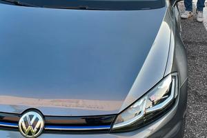 Golf 7.5 TGI executive 130CV DSG