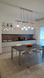 Tavolo alluminio con base vetroceramica