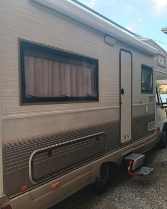 Camper Mansardato 