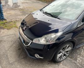 Peugeot 208 xy