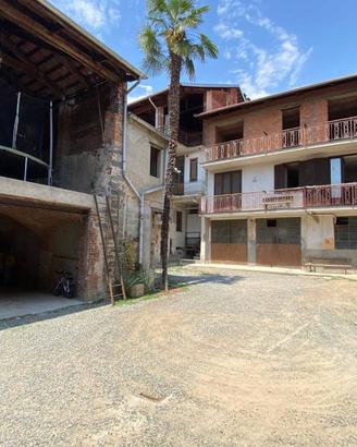 Casa indipendente di 130 m² con 4 locali a Biella