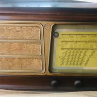 Radio Vslvole vintage CGE mod 395