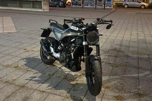 HUSQVARNA SVARTPILEN 401 2022