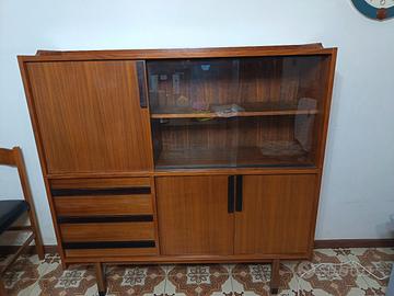 armadio anni 70/80 in buone condizioni