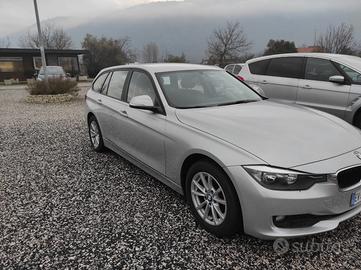 BMW 318 touring del 2014