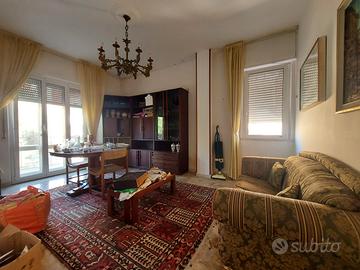 Soria Trifamiliare 3 camere sala cucina garage x 2