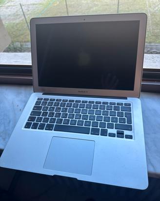 Macbook Air Apple