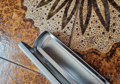 Borselli Trasparenti E Contenitori Metallici 