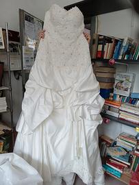 Abito da sposa taglia forte