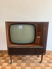 Televisore anni 50/60 da sistemare