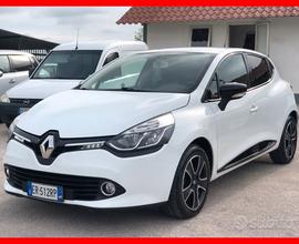 Renault clio 1.5 dci 75cv 2013 x neopatentati