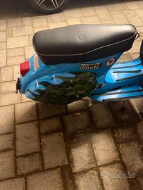 Vespa 50