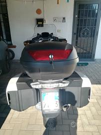 baule x 2 caschi 