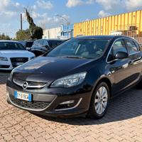 Opel Astra 1.6 CDTI EcoFLEX SeS 5P Cosmo