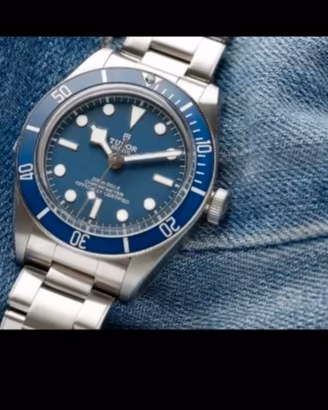 Tudor black bay 58  . 39mm 