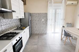 Stanza camera Donne Caserta Libere 2 da ottobre