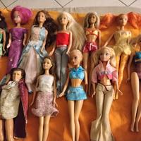 bambole Barbie 