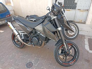 KTM 690 Supermoto - 2007